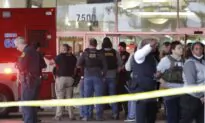 Man Fatally Shoots Texas Officer Working Security at Mall