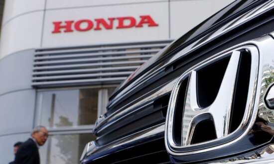 Honda Recalls 880,000 Vehicles for Defective Rear Suspension Components