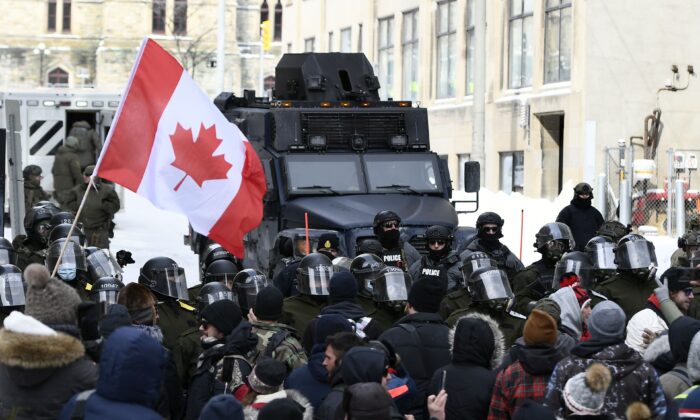 Lich, Barber Trial: Ottawa Police Officer Says Convoy Protesters ‘Hostile’ When Told to Leave