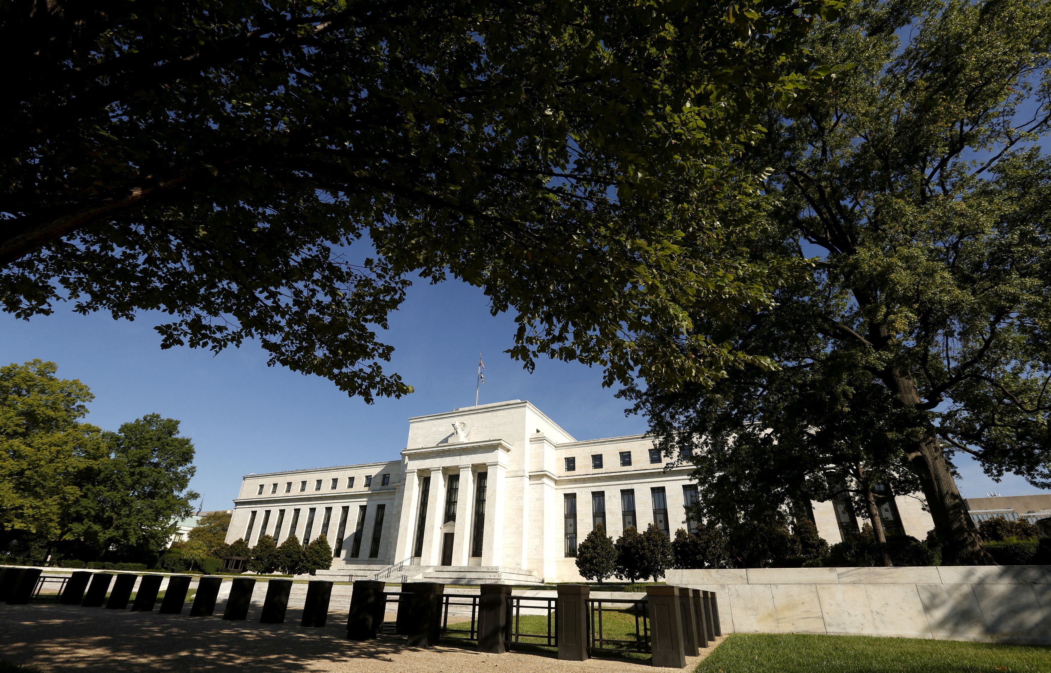 Federal Reserve Will 'Proceed Carefully' on Policy Tightening Amid Ukraine War - Vimarsana News