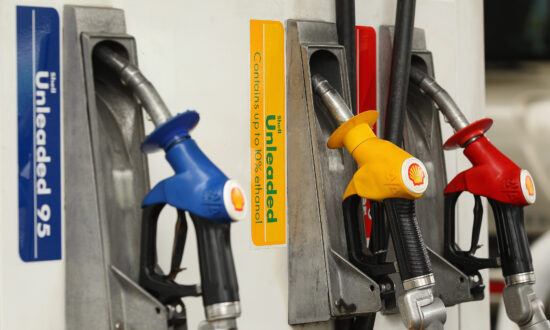 Australian Petrol Prices Rise Continuously Despite Excise Tax Reduction