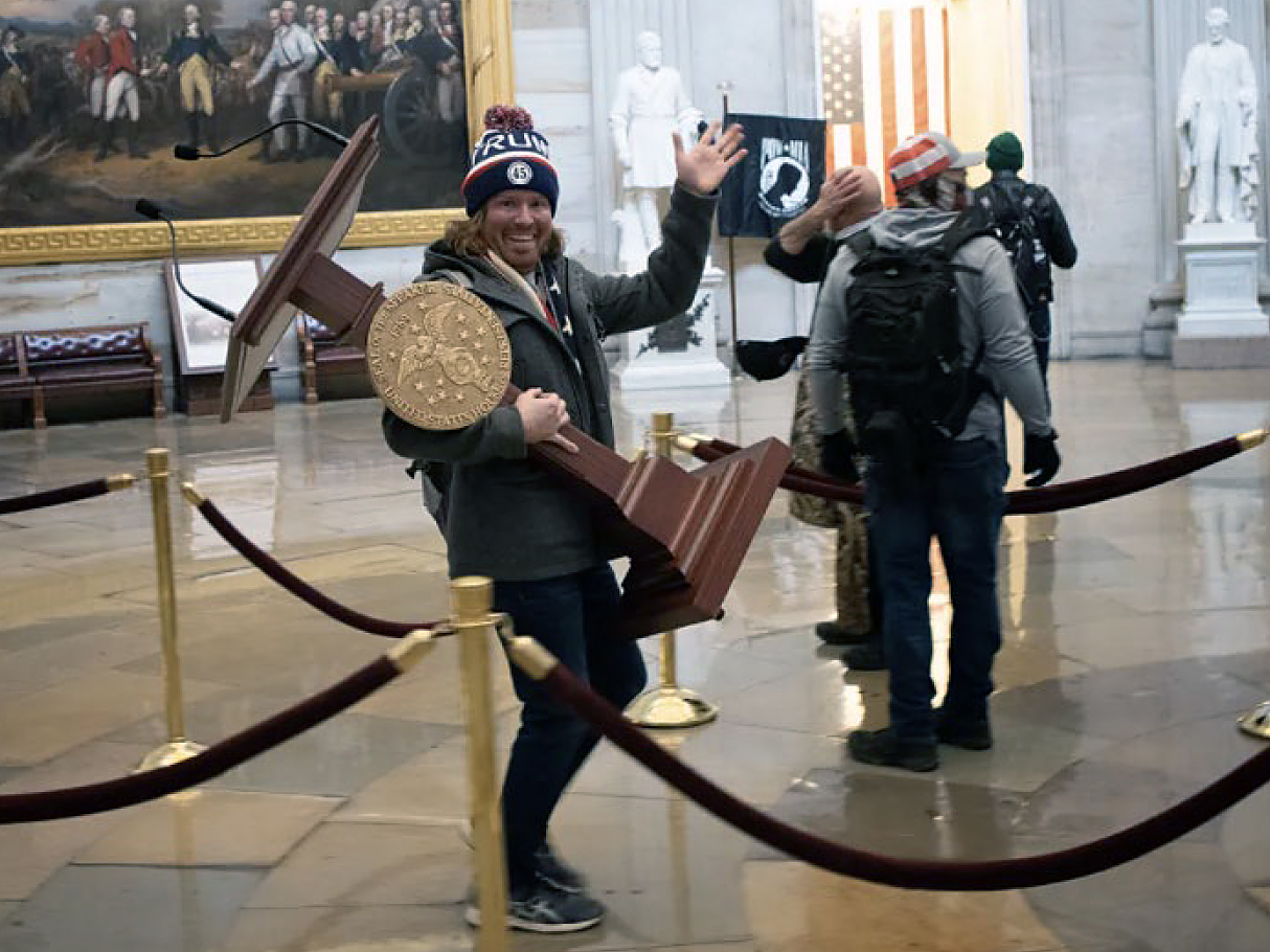 Man Who Carried Nancy Pelosi's Podium on Jan. 6 Sentenced to 75 Days in Jail, $5,000 Fine - Vimarsana News