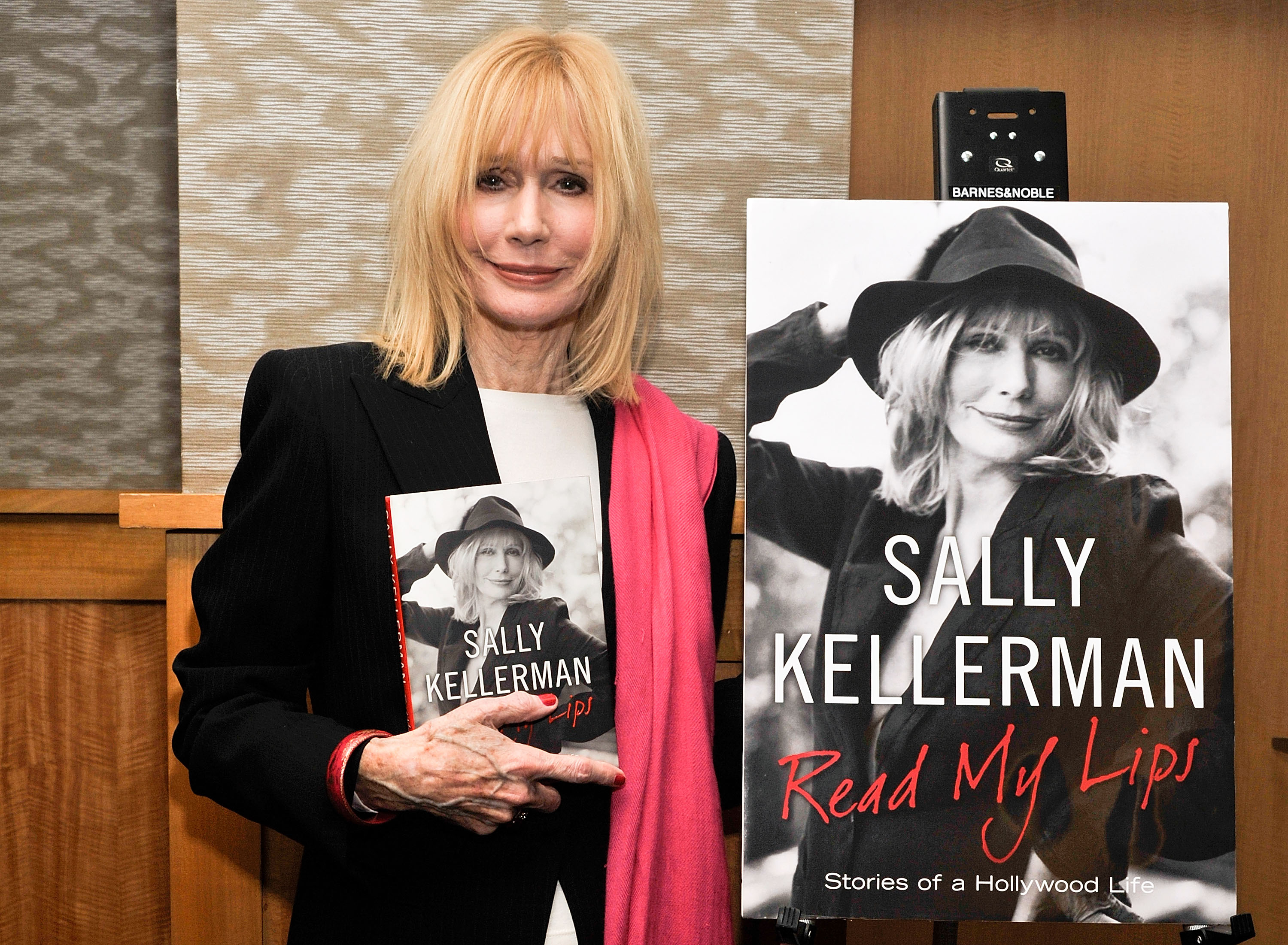 Golden Globe 'M*A*S*H' Actress Sally Kellerman Dies From Heart Failure - Vimarsana News