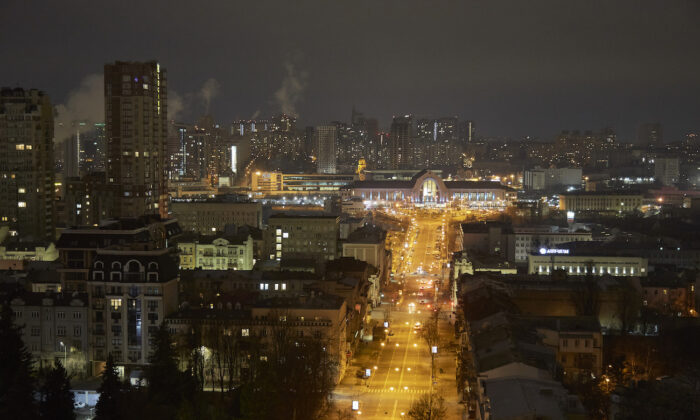 Night view of Kyiv as the city’s mayor declared a curfew from 10 pm to 7 am on Feb. 24, 2022. (Pierre Crom/Getty Images)