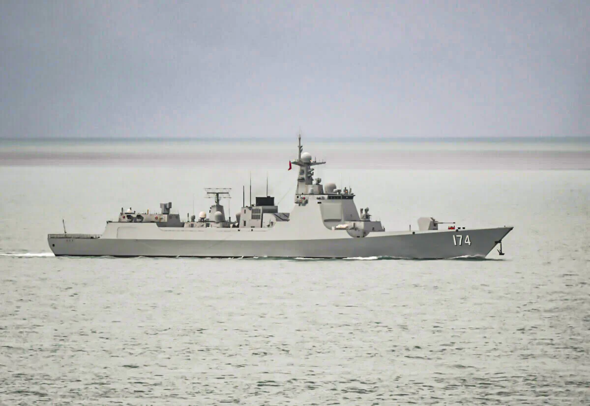 A People's Liberation Army Navy Luyang-class guided missile destroyer leaves the Torres Strait and enters the Coral Sea on Feb. 18, 2022. (Supplied/Australian Defence Department) 
