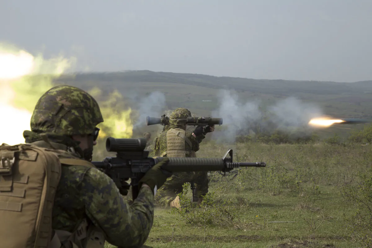 Canadian soldiers fire the Carl Gustav short-range anti-armoured weapon during a live-fire frontal assault exercise on a firing range during Operation REASSURANCE, in Cincu, Romania, on April 9, 2016.
(Corporal Guillaume Gagnon/CAF Combat Camera via Flickr)