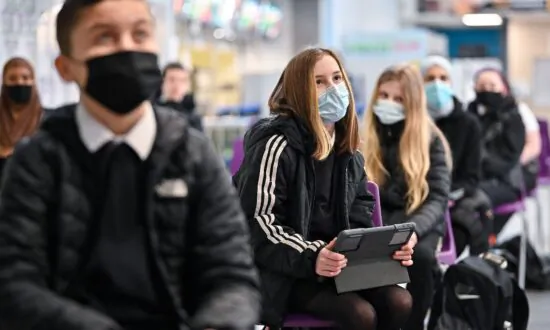 Mask Mandate Return Sparks ‘We Will Not Comply’ Trend