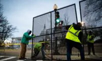 Fencing Reinstalled Around US Capitol Building Ahead of Biden’s Speech