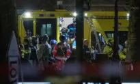 Amsterdam Apple Shop Hostage-Taker Sought 200M-Euro Ransom