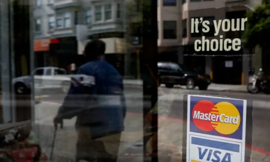 Credit Card Rates Hit Record High as Borrowing Costs Soar Amid Fed Hikes