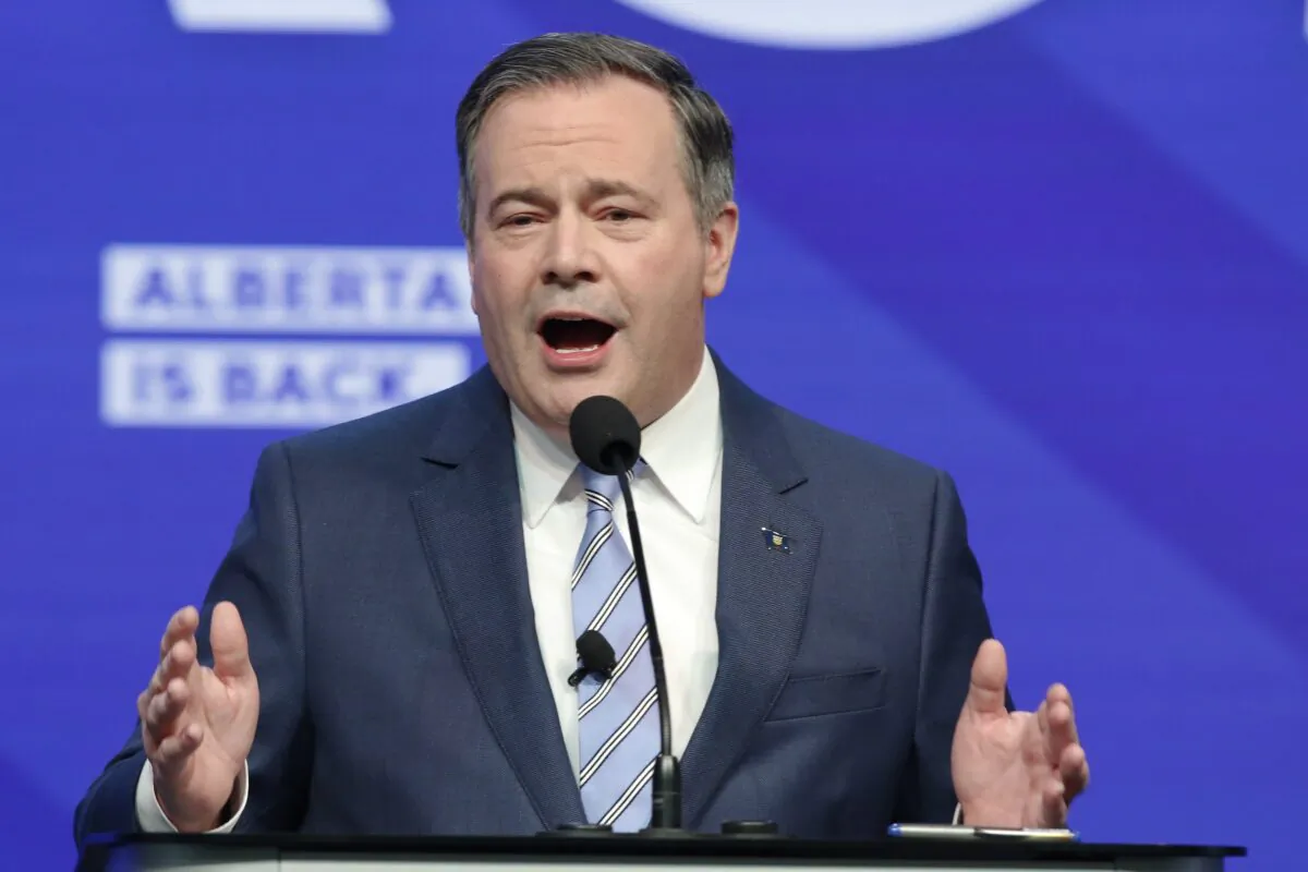 Alberta Premier Jason Kenney speaks at the United Conservative Party annual meeting in Calgary, Alta., on Nov. 20, 2021. (The Canadian Press/Larry MacDougal)