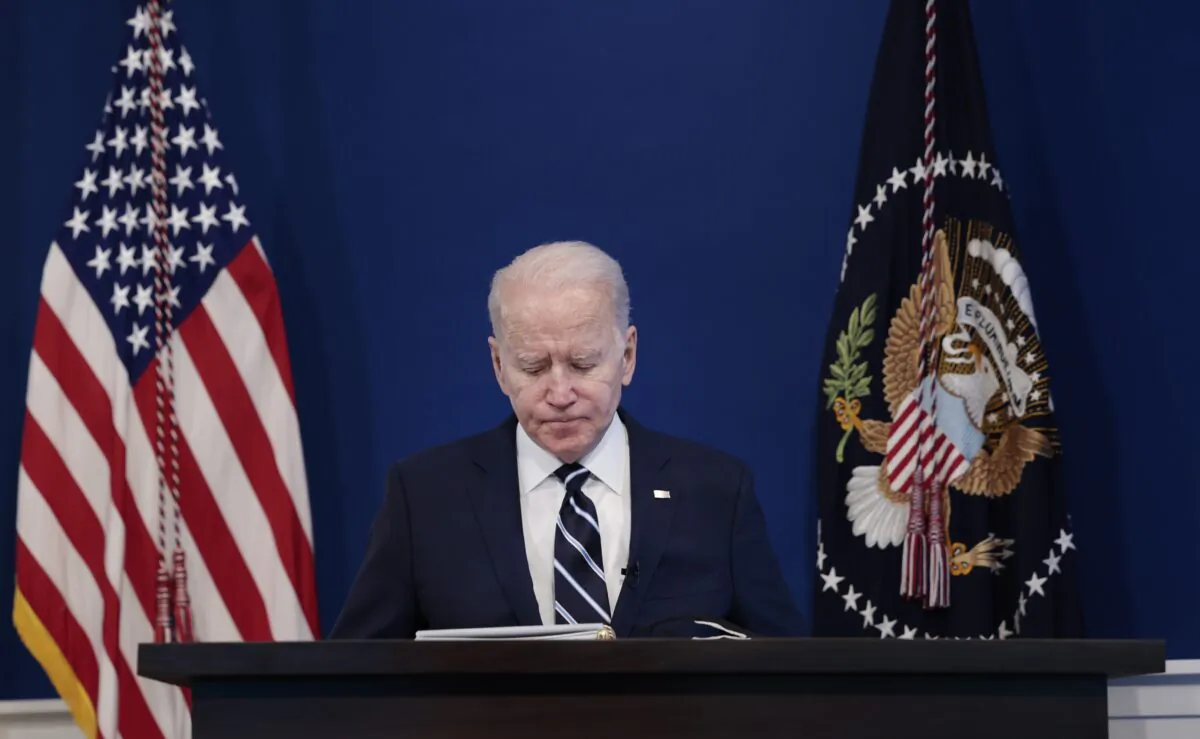 President Joe Biden gives remarks on his administration's response to the surge in COVID-19 cases across the country from the South Court Auditorium in the Eisenhower Executive Office Building on Jan. 13, 2022. (Anna Moneymaker/Getty Images)
