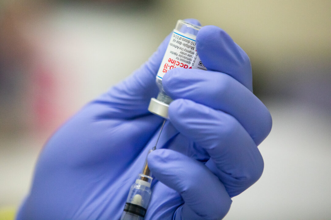 Moderna COVID-19 Vaccine Trial Results Not Strong Enough to Warrant Authorization for Children: Experts