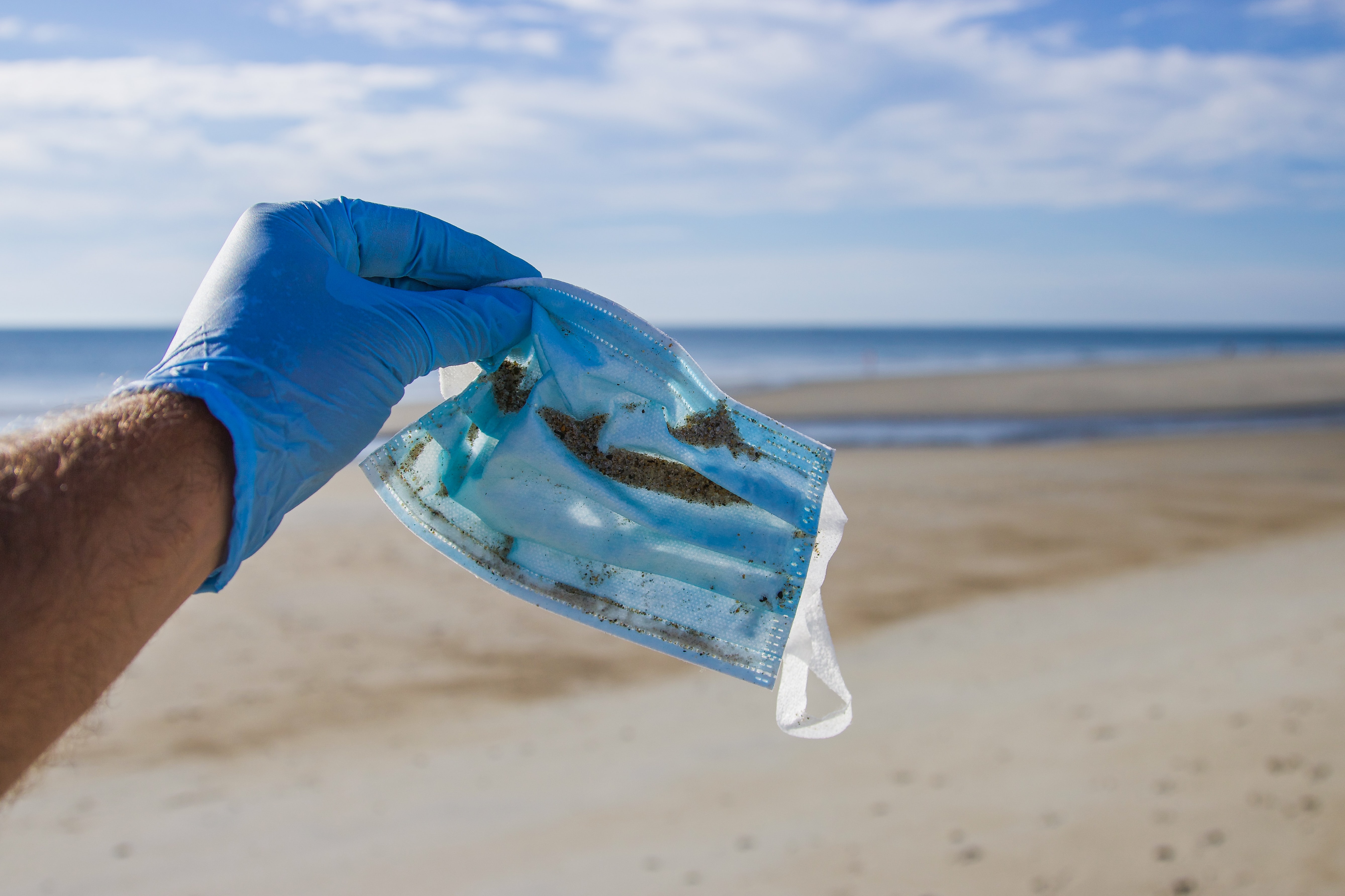 COVID-19 Has Caused a Plastic Pandemic Says Australian Environmental Body - Vimarsana News