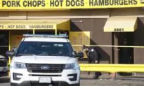 2 Chicago Officers Wounded in Shooting, Suspect Caught