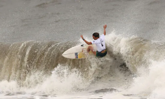 Aussie Women Shine on Day 1 of MEO Pro Portugal Surfing Event