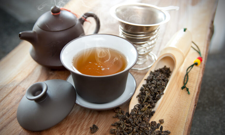 Oolong tea. (Vinne/Shutterstock)