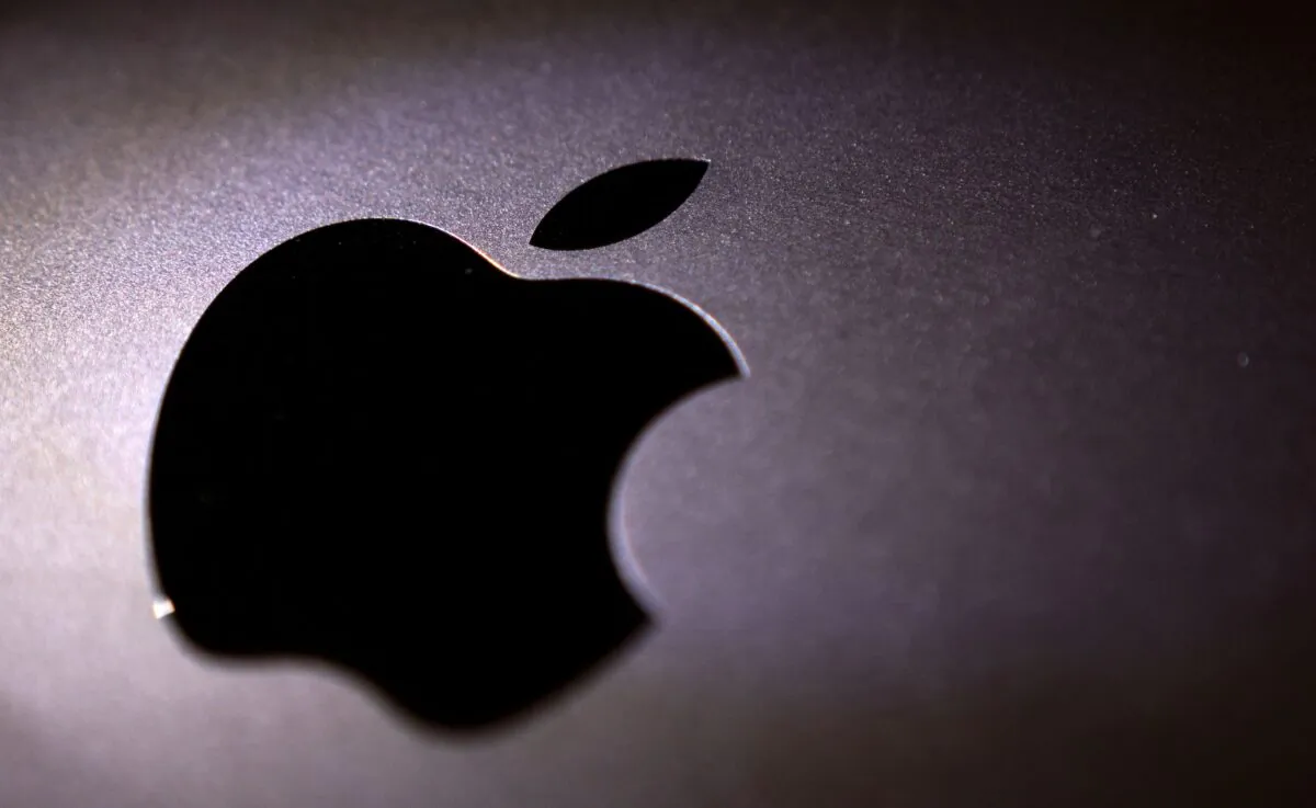 Apple logo is seen in this illustration taken on March 1, 2022. (Dado Ruvic/Illustration/Reuters)