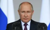 Russia: Humanitarian Corridors Open; Visa, Mastercard Suspend Operations in Russia | NTD News Today