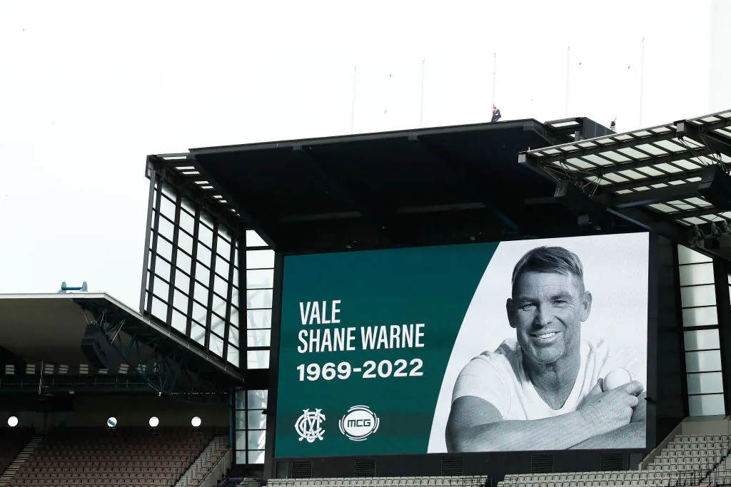 The M.C.G. scoreboards pay tribute to Shane Warne at Melbourne Cricket Ground on March 05, 2022 in Melbourne, Australia. (Photo by Darrian Traynor/Getty Images)