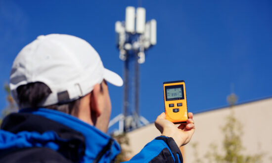 Environmental Working Group (EWG) Advocates for EMF Exposure Guidelines up to 400 Times Stricter Than FCC SAR Standards