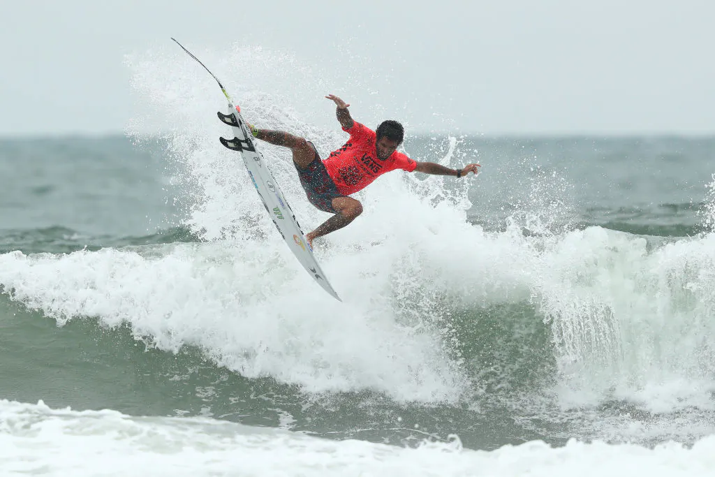 Filipe Toledo of Brazil competes in round 4 of the World Surfing Games at Kisakihama Beach in Miyazaki, Japan on September 13, 2019 . (Photo by Matt Roberts/Getty Images)