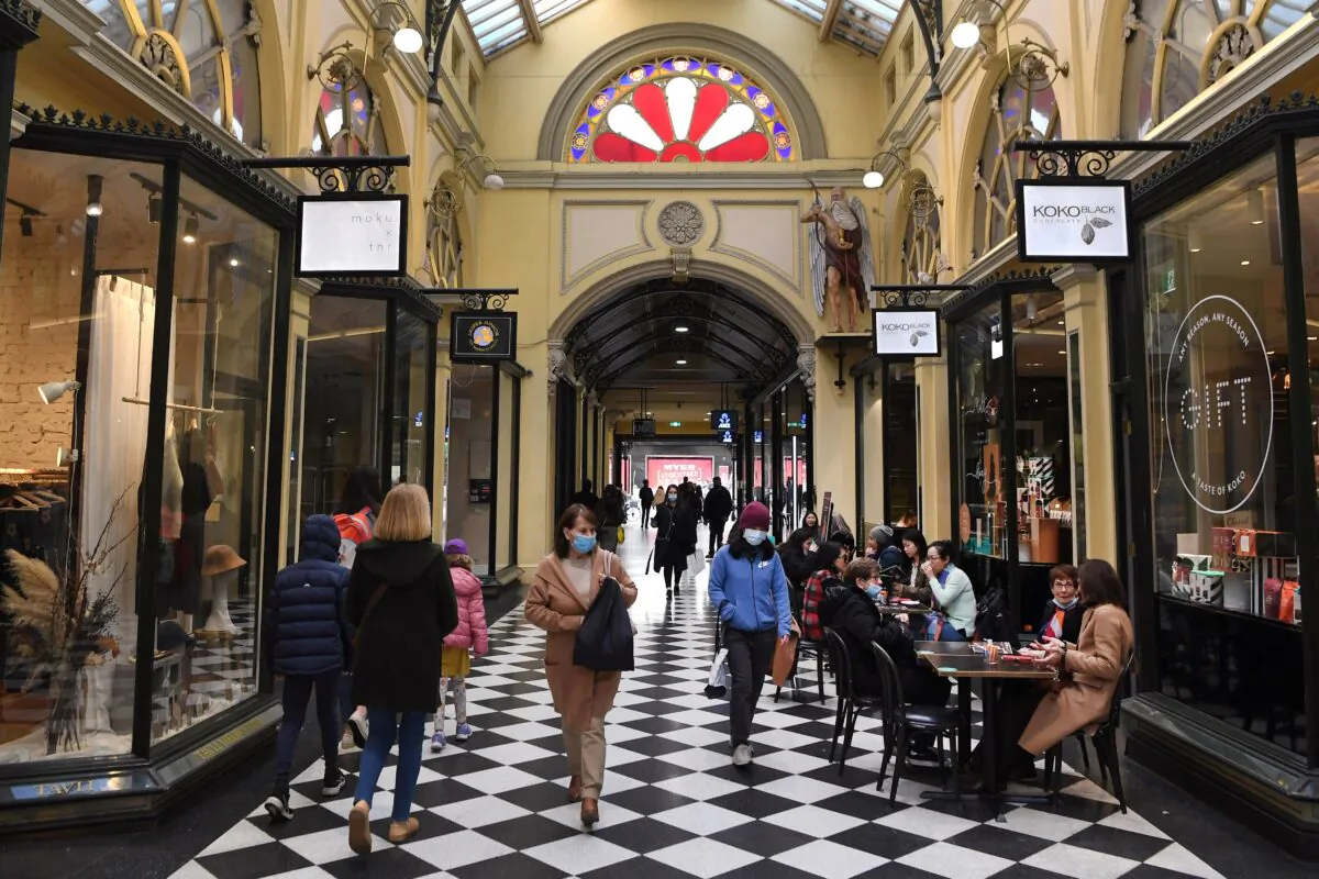 Shoppers return to the central business district in Melbourne, Australia, on July 7, 2021 (William West/AFP via Getty Images)