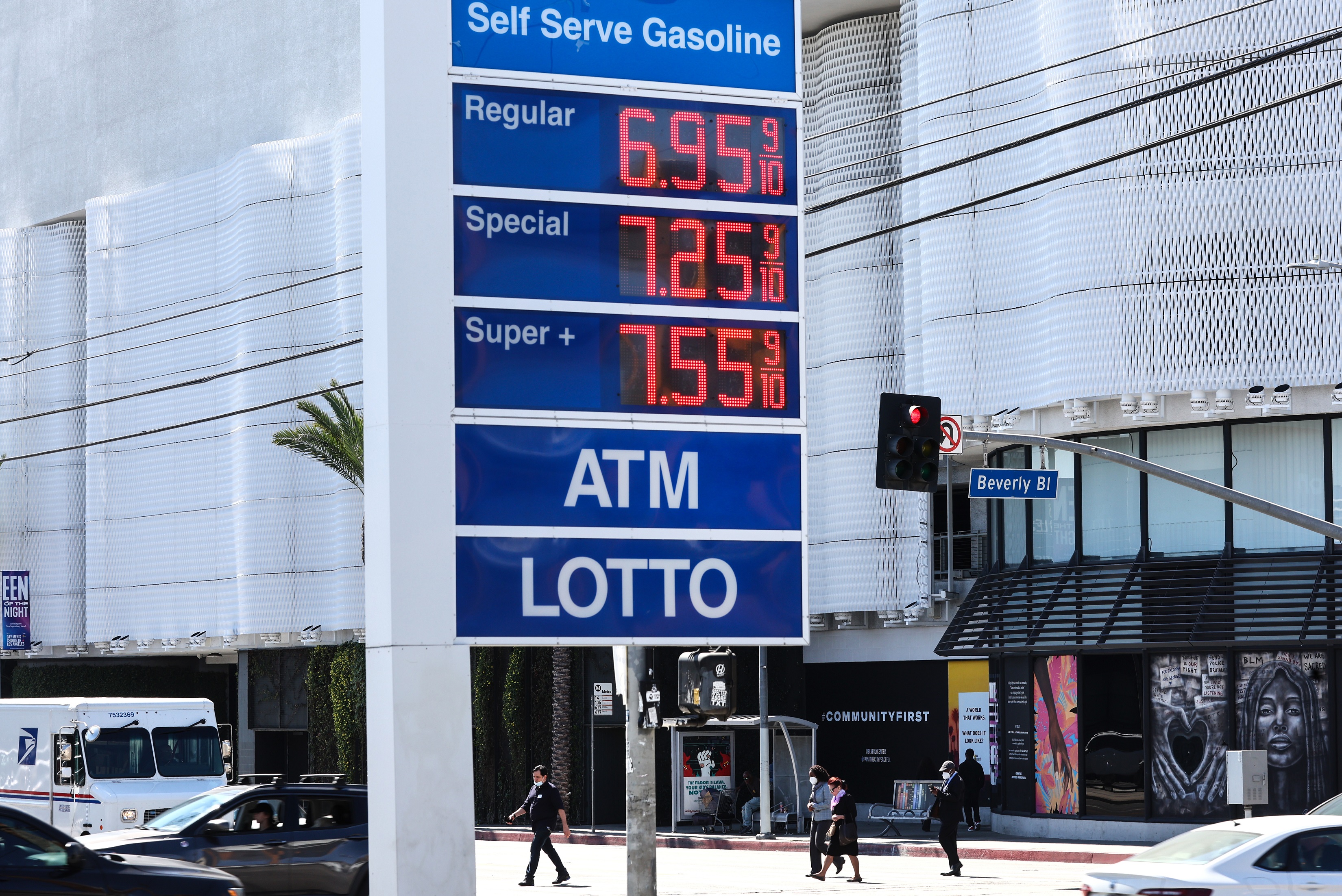 US Inflation Rises 7.9 Percent in February, Hitting a New 40-year High - Vimarsana News