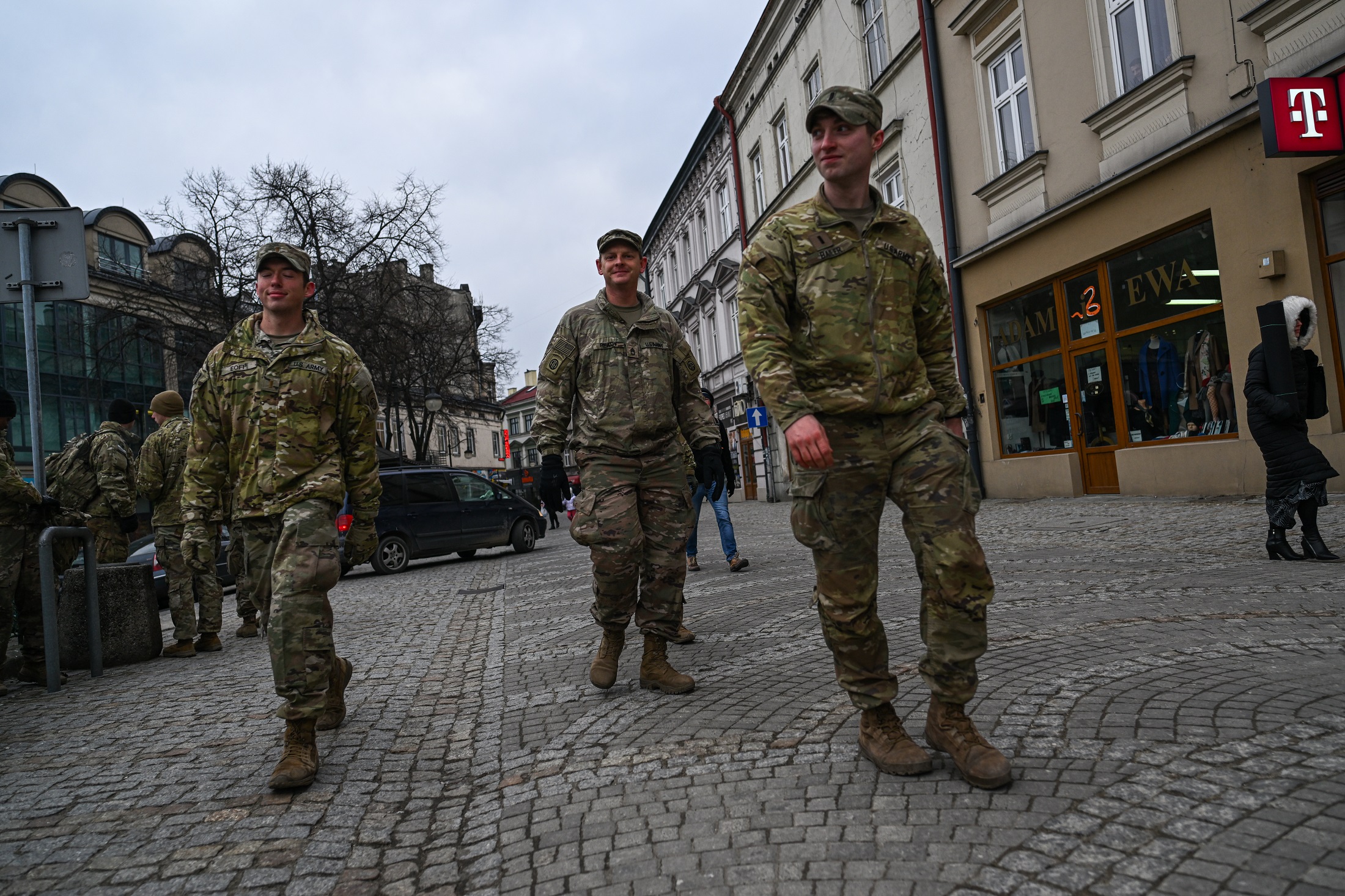 US Sends Additional Troops, Tankers to Europe - Vimarsana News