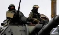 Russia Video Said to Show Artillery Units in Ukraine