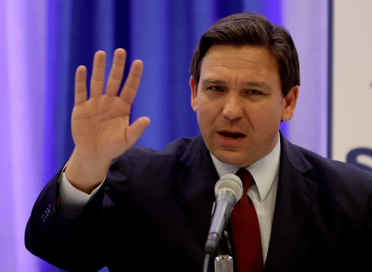 Florida Gov. Ron DeSantis at a press conference at the Miami Dade College’s North Campus in Miami, Florida on Jan. 26, 2022. (Joe Raedle/Getty Images)