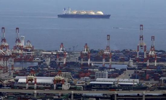 US LNG Exporters Emerge as Big Winners of Europe Natgas Crisis