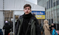 Video: 17-Year-Old Recounts 10 Days in Kyiv Bomb Shelter