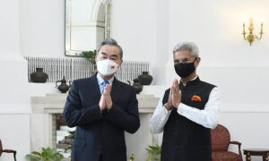 Is India, a Close Ally of the US, About to Side With China?