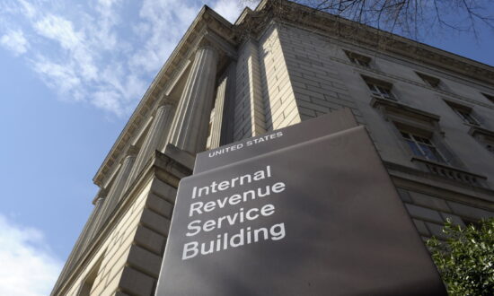 GOP Issues Warning as Democrat ‘Inflation Act’ Includes Hiring of 87,000 New IRS Agents