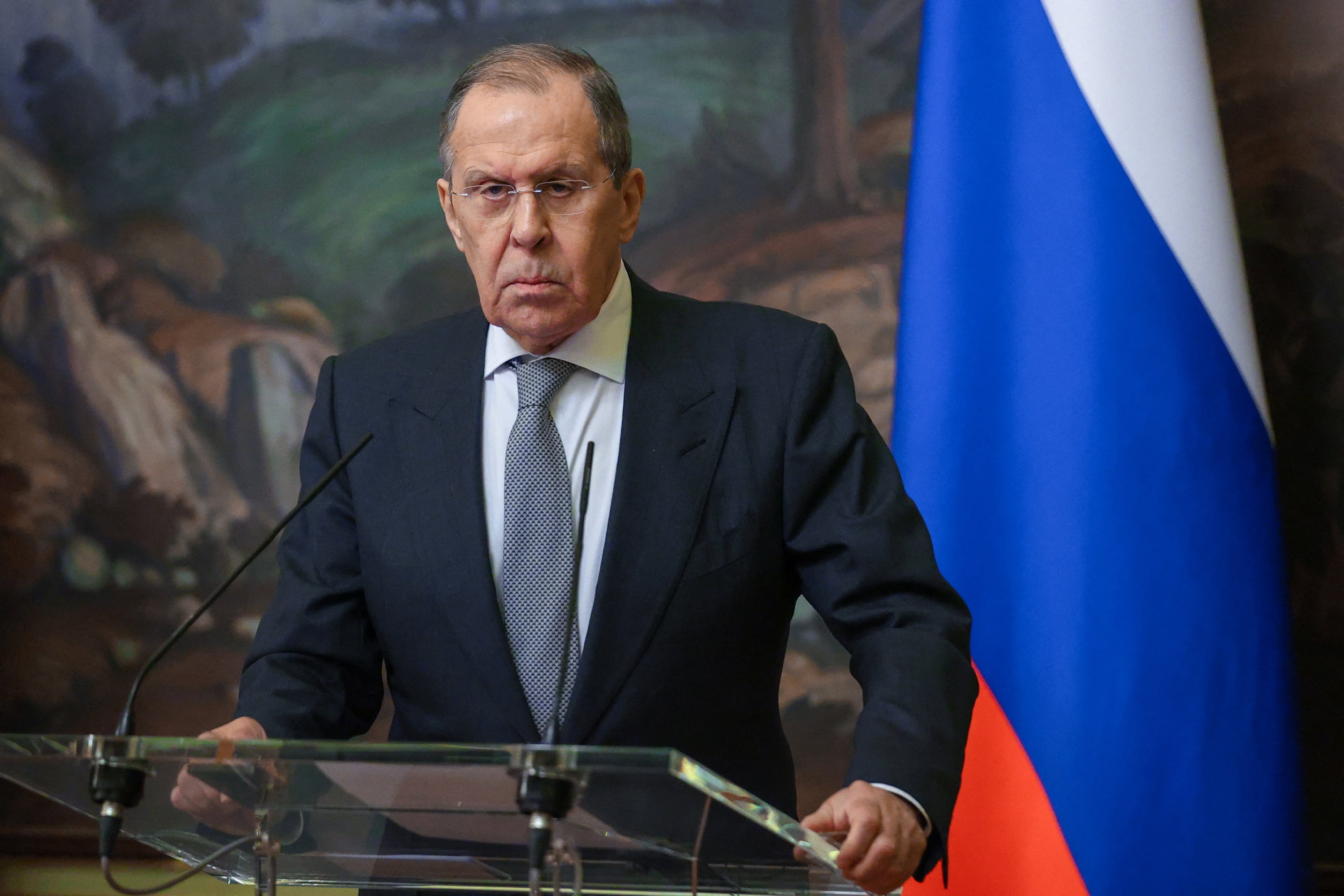 Russia Bars Trudeau and Canadian Officials, Warns of Asymmetrical Retaliation - Vimarsana News