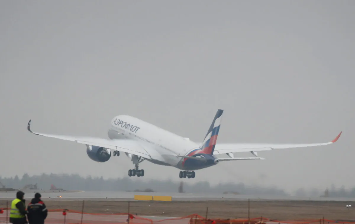 Airbus A350-900 aircraft of Russia's flagship airline Aeroflot takes off during a media presentation at Sheremetyevo International Airport outside Moscow, Russia, on March 4, 2020. (Maxim Shemetov/Reuters)