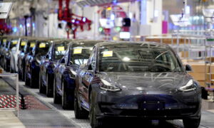 Tesla Extends Shanghai Plant Suspension Amid Lockdown thumbnail