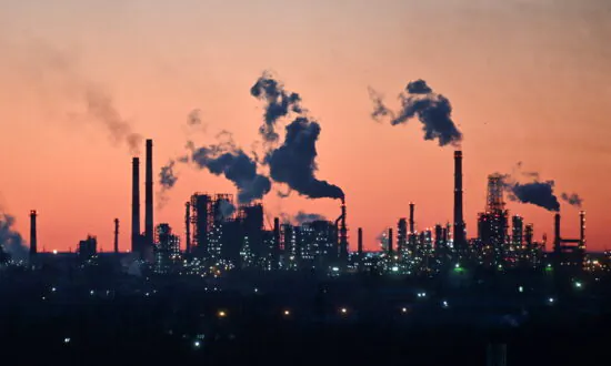 Global Market Pulse: Oil Rises Again as War Intensifies in Ukraine, Markets Looking Forward to Fed Talks