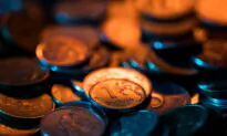 Rouble Firms Past 90 vs Dollar, Russian Stocks Extend Slide in Volatile Trade