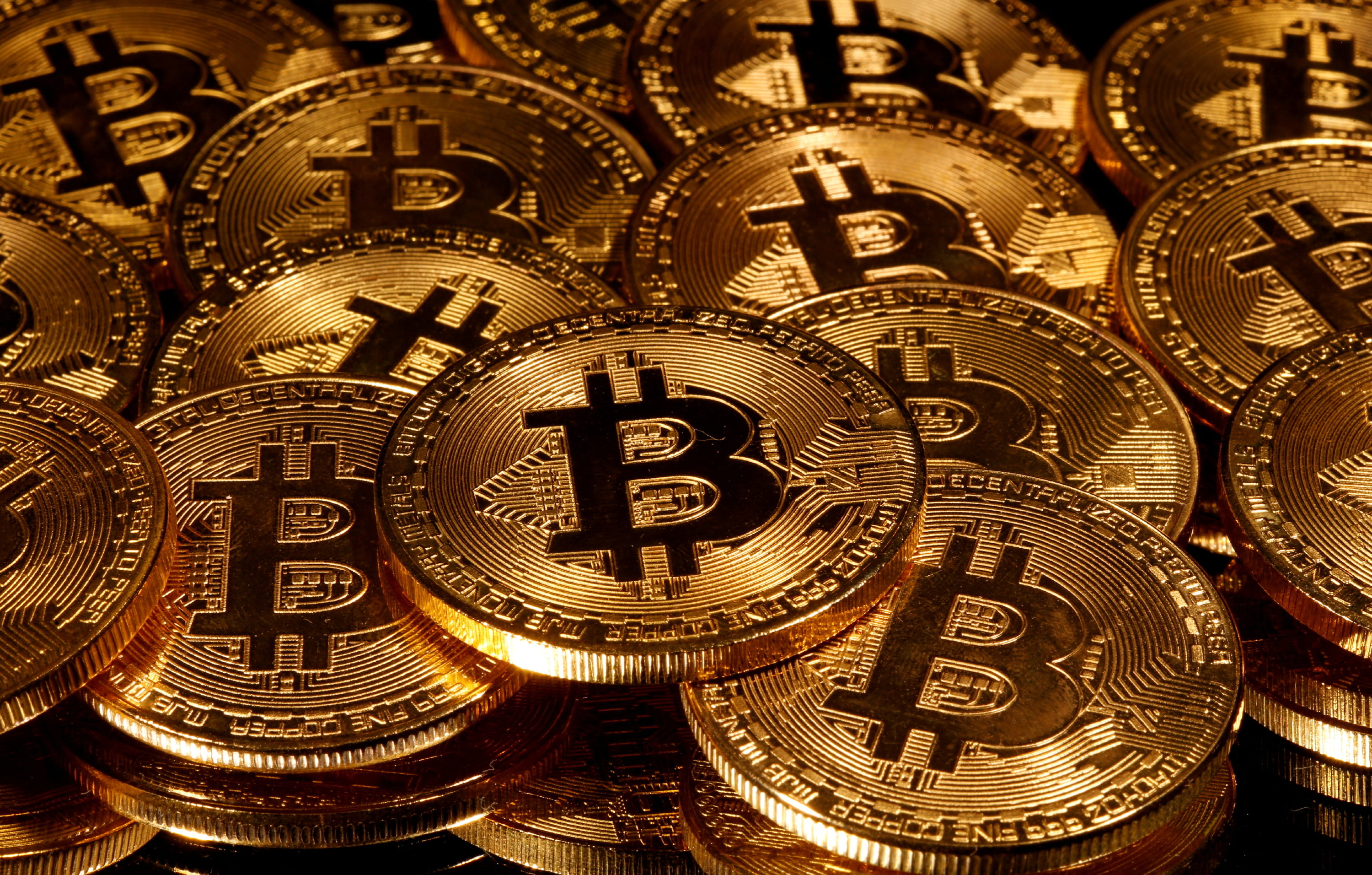 Bitcoin Slumps to Lowest Monthly Level, 'Could Get Ugly' If $38,000 Point Breached - Vimarsana News