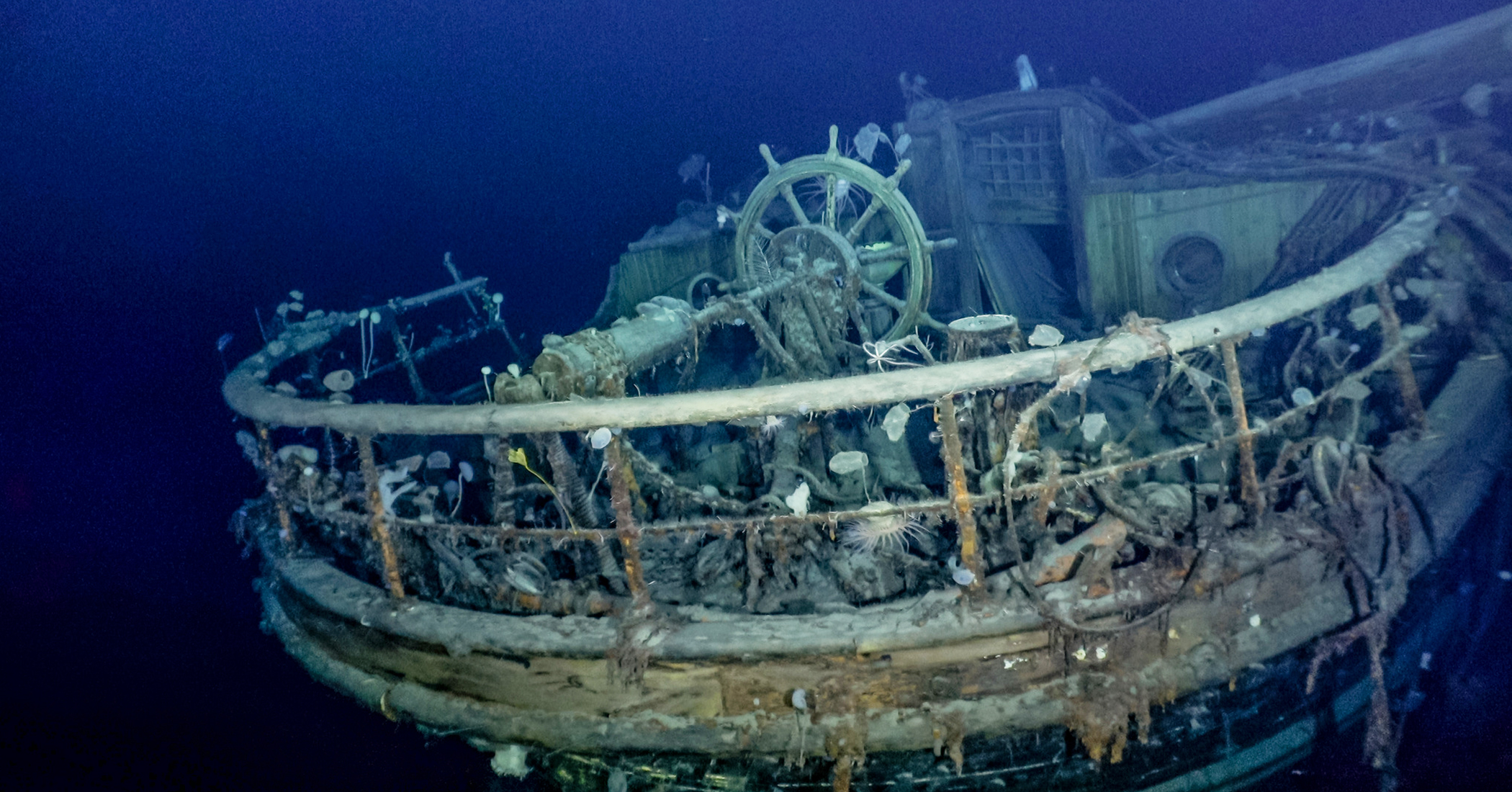 PHOTOS ‘Endurance’ Shipwreck Found 10,000 Feet Beneath Antarctic Ice
