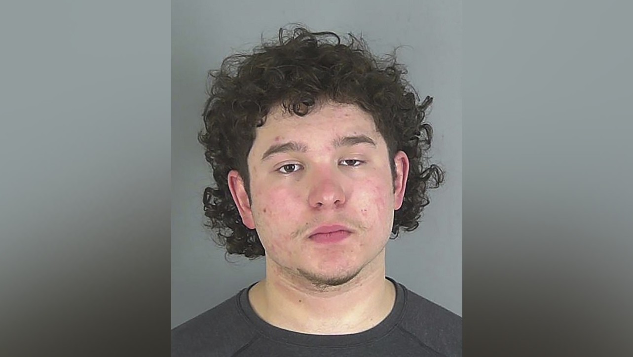 Ex-'American Idol' Star Charged in Fatal Crash Still in Jail - Vimarsana News