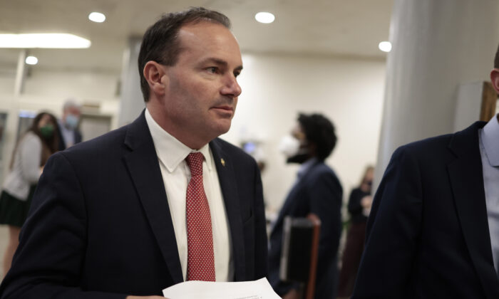 Sen. Mike Lee (R-Utah) walks on Capitol Hill in a file image. (Anna Moneymaker/Getty Images)