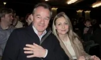 Shen Yun Dancers Amaze Investment Manager