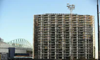 French Men Charged Over High Rise Climbing Stunt