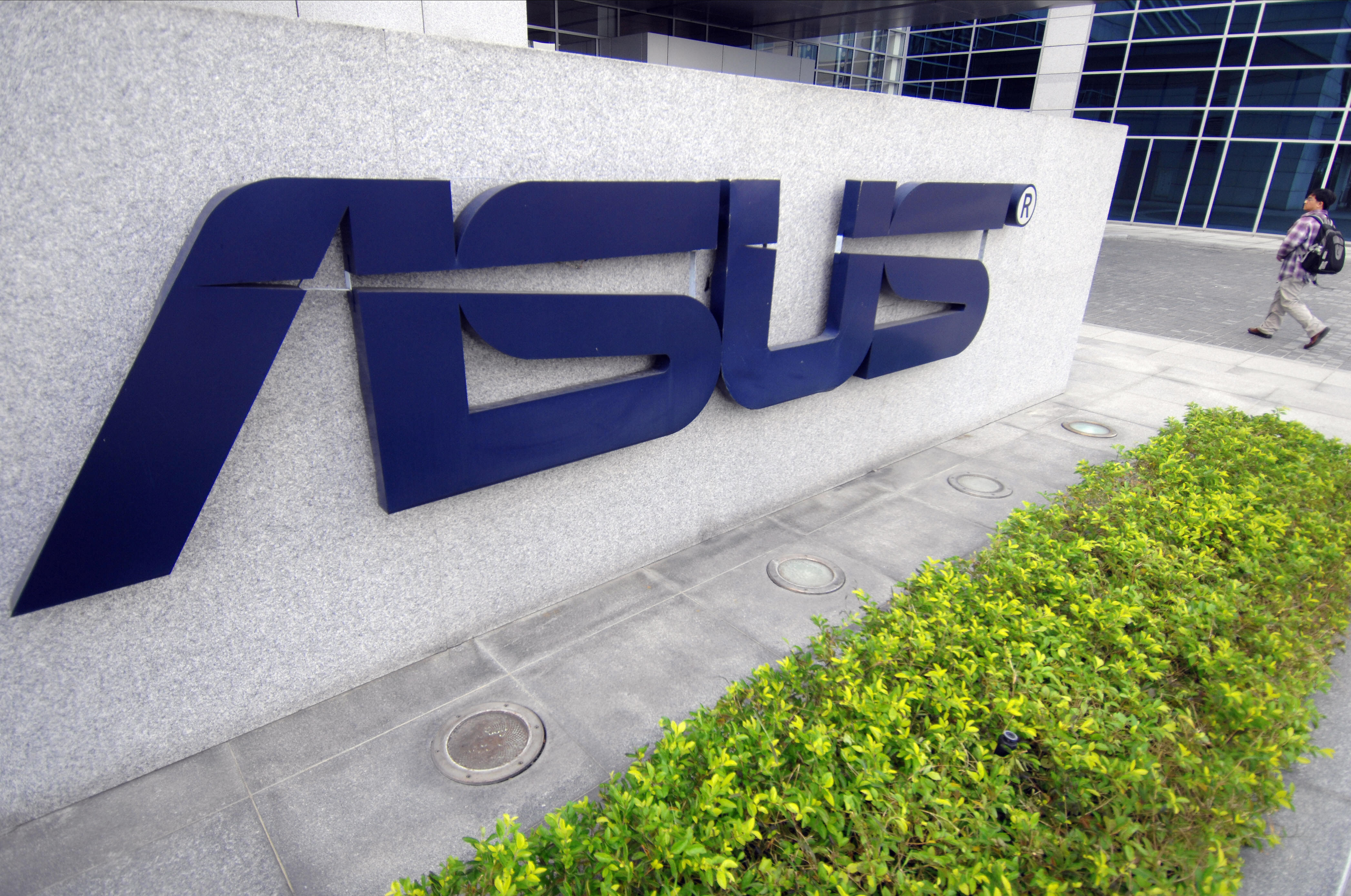 LIVE UPDATES: Taiwan Says ASUS Will 'Evacuate' Russia After Ukraine Urges Exit - Vimarsana News
