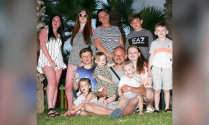 Mom-of-11 Reveals Her Hectic Daily Routine Catering to a Large Family