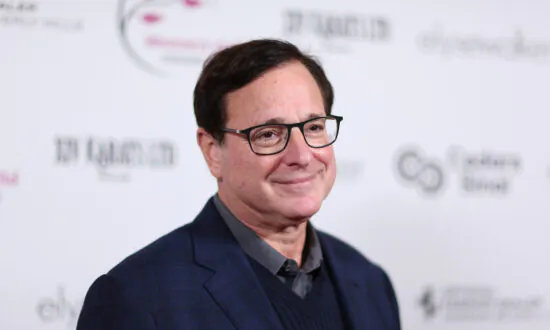 Florida Police Officers Disciplined Over Leak of Comedian Bob Saget’s Death Before Family Were Notified