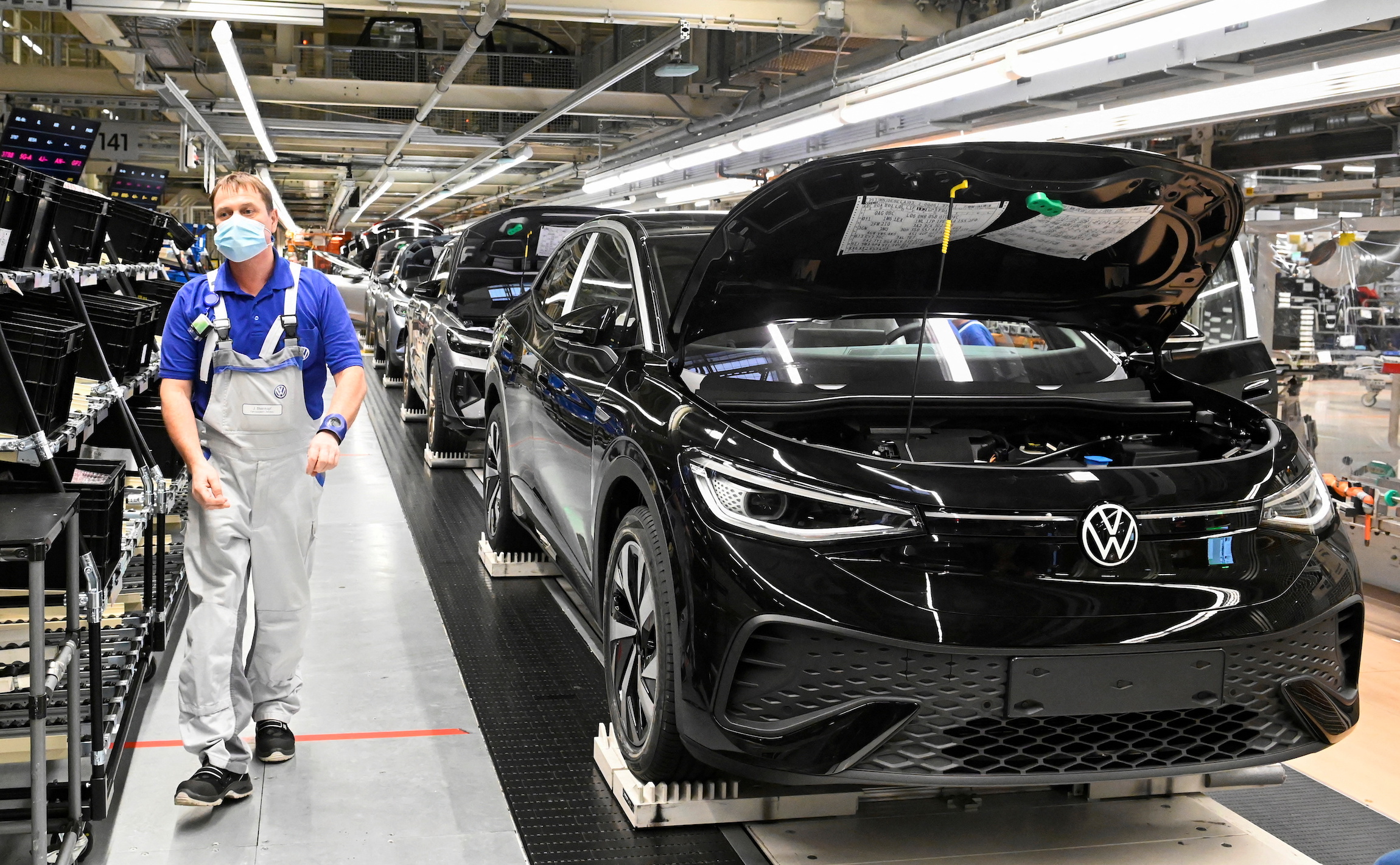 European Union Car Sales Decline Further in February - Vimarsana News